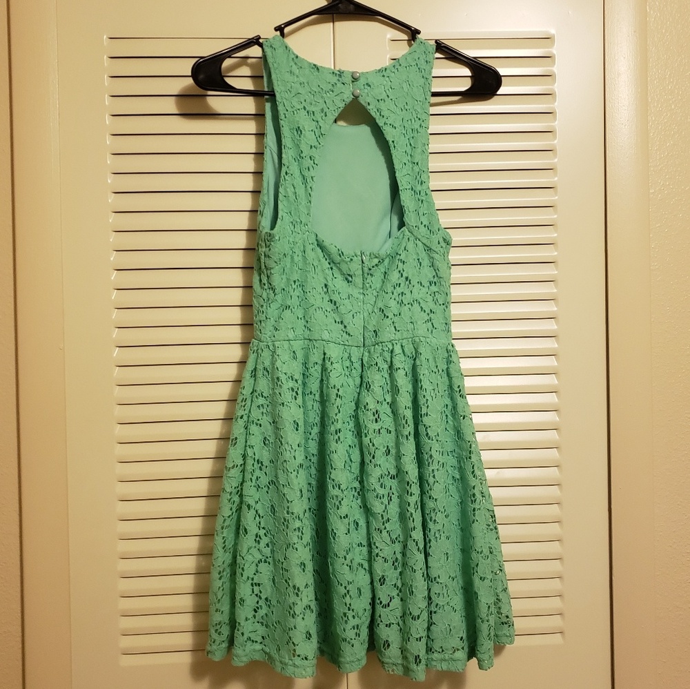 NWT Kirra High Neck Mini Dress - Picture 2 of 5